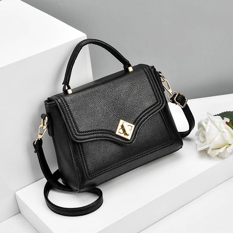 

New 2021 fashionable messenger bag for women