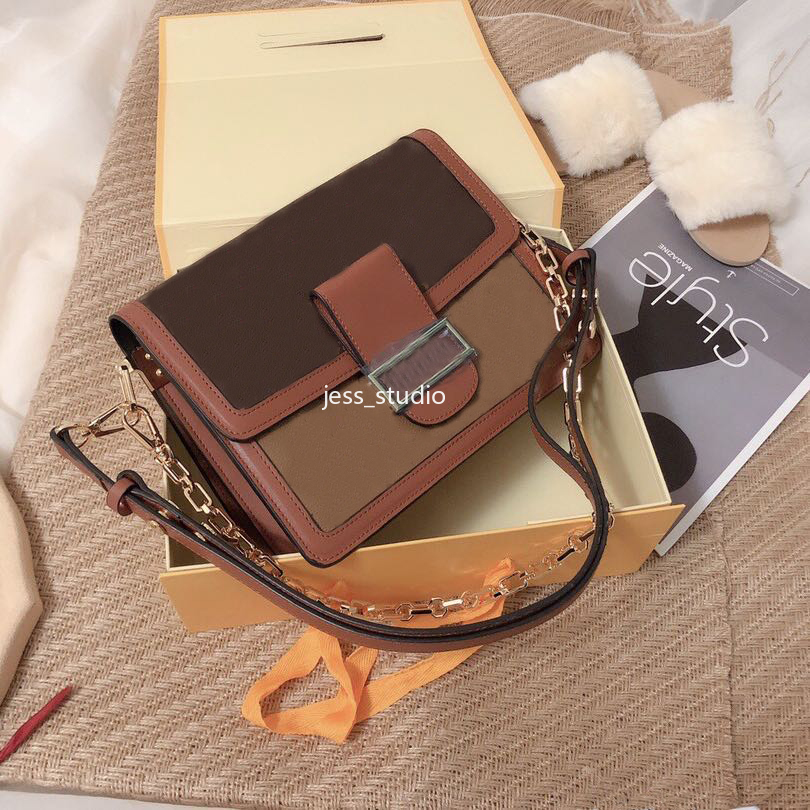 

One-shoulder messenger handbag fashion casual ladies high-quality leather flower wallet trend outdoor light, Not sold separately box