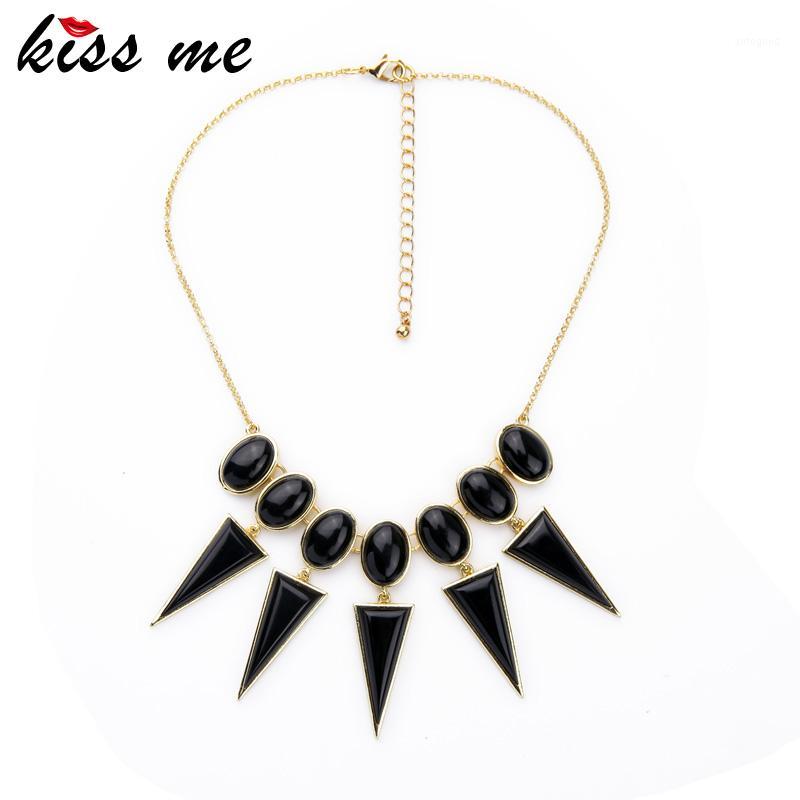 

Chokers Vintage Black Geometric Triangle Choker Necklace Statement Jewelry 2021 Fashion Bib For Women1