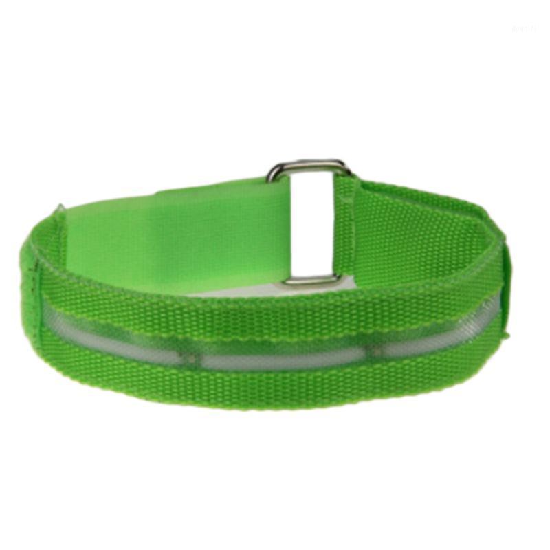 

Portable Size Men Women Unisex LED Arm Belt Bike Bicycle Outdoor Night Cycling Running Safety Warning Arm Light In Stock1