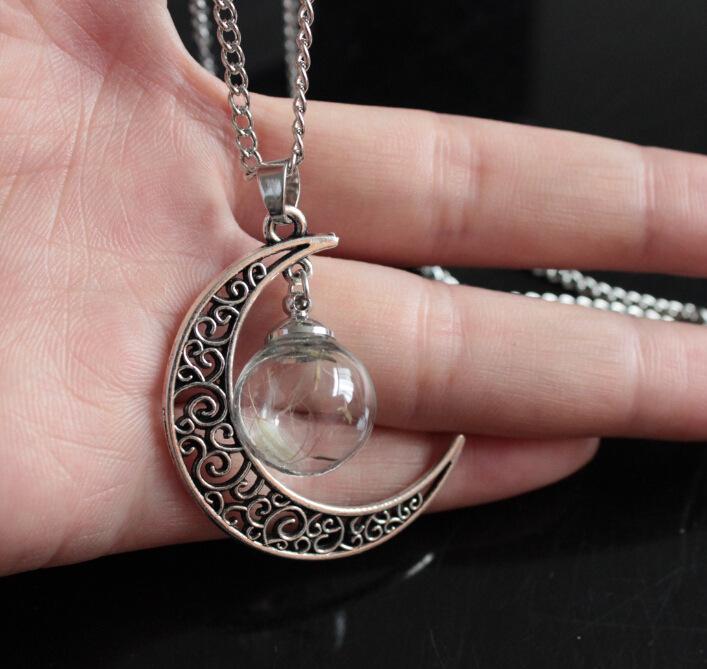 

1PC Wish Glass Moon Dandelion Seeds in Glass Pendant Long Necklace Lady Gift
