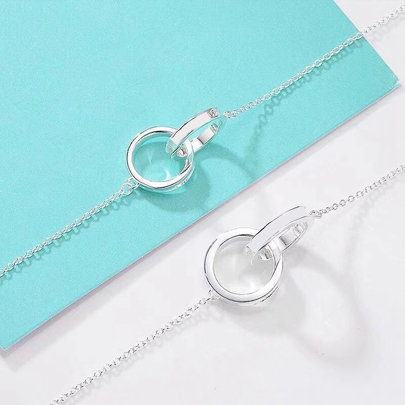 

new Designers Necklace luxurys jewelry Light luxury high-quality Double ring pendant necklaces women's clavicle chain Jewelry gift pref, Silver
