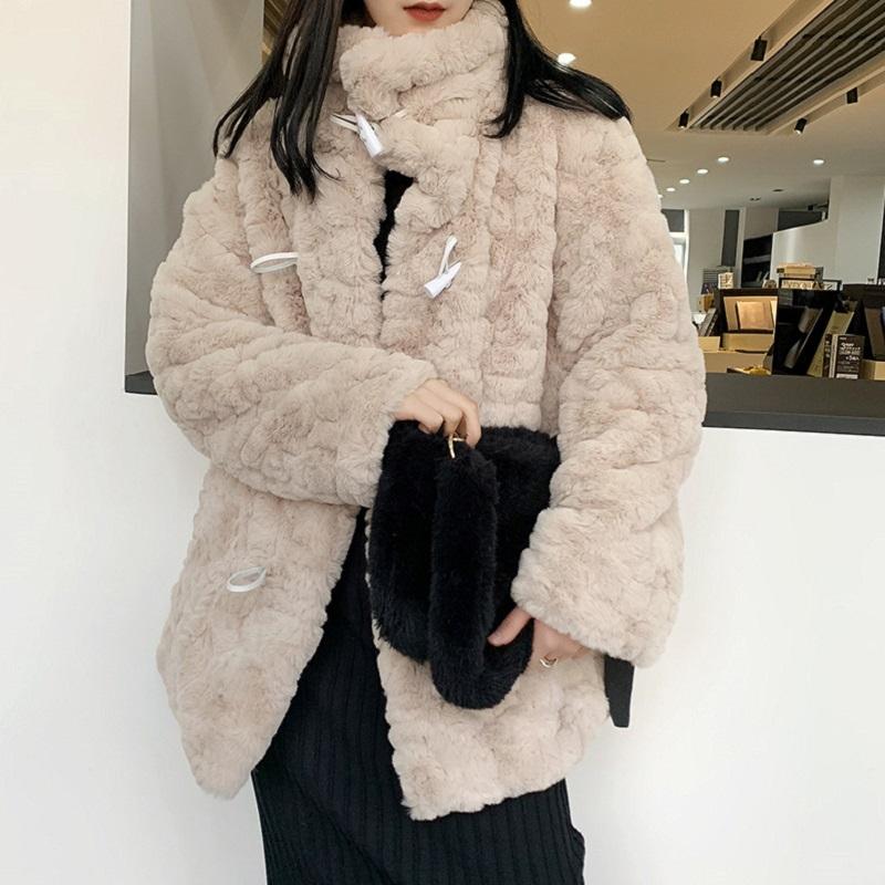 

Women' Faux Fur Coats Jackets Female Warm Winter Outerwear Girls Horn Buckle Casual Loose Coat Solft Warm Winterwear, White