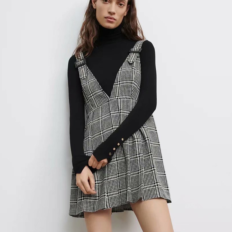 

New Women Plaid 2021 Gothic V-neck Short Bodycon Sleeveless Pleated Suspender Buckle Sun Streetwear Mujer H60y, Black