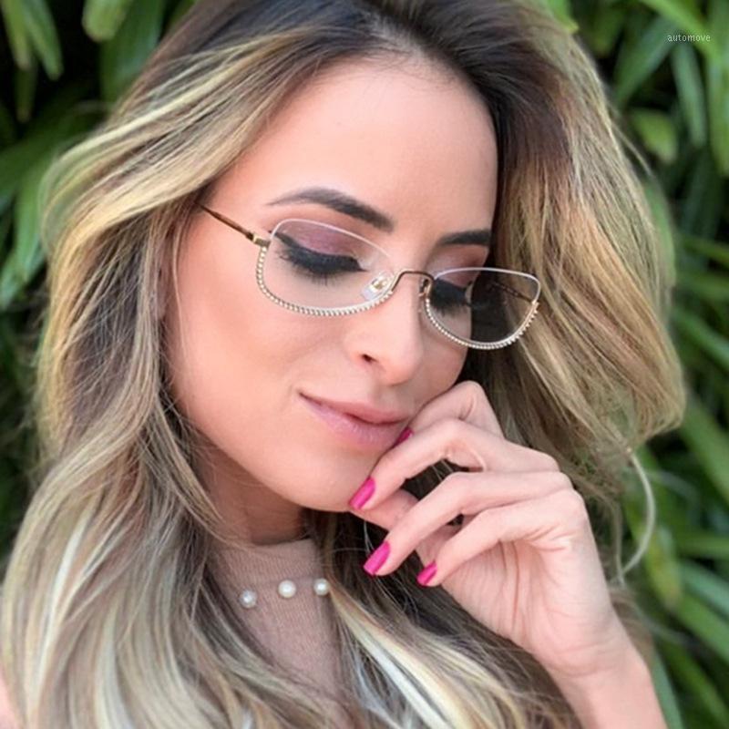 

2020 Fashion Glasses Frames for Women Rhinestone Reading Sunglasses Men Vintage Brand Design Luxury Flat Mirror Plain Glasses1