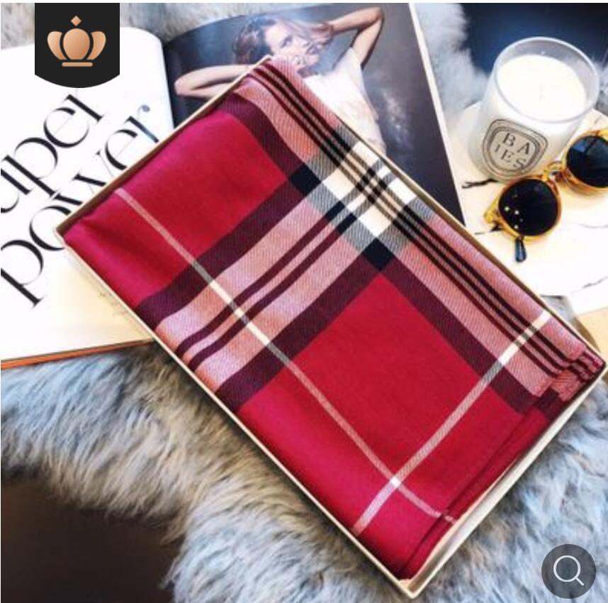 

2021 New Classic British Plaid Cotton Ladies High Quality Women Cashmere Scarf For Women Autumn And Winter Shawl Dual-use hynh