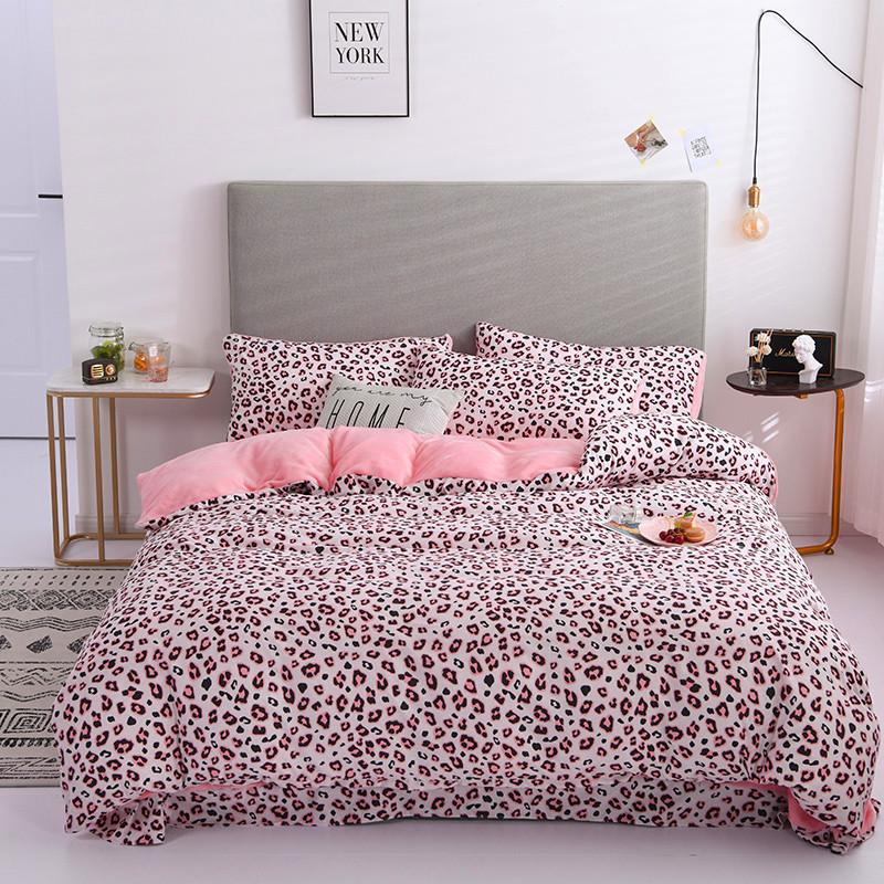 

Modern Style AB Cotton Flannel Velvet Duvet Cover Pillowcases Bed Sheet 4 Pcs Bed Linen Leopard Pink Yellow Love Heart, Color 1