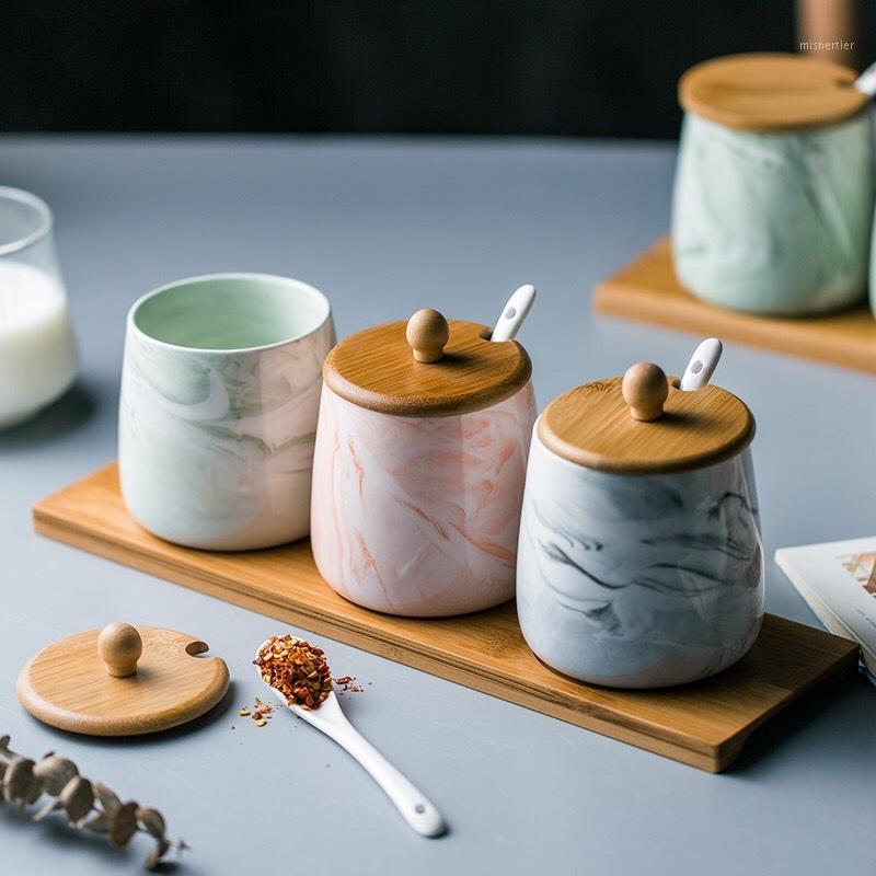 

Nordic marble creative ceramic seasoning jar three-piece suit oil salt household kitchen seasoning tank WF10302151