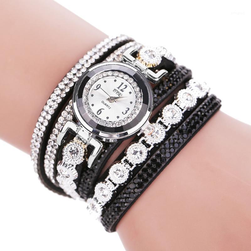 

Wristwatches Fashion Women Watches Rhinestone Metal Pendant Girls Bracelet Watch Leather Ladies Quartz Wrist Gift Clock Kol Saati1