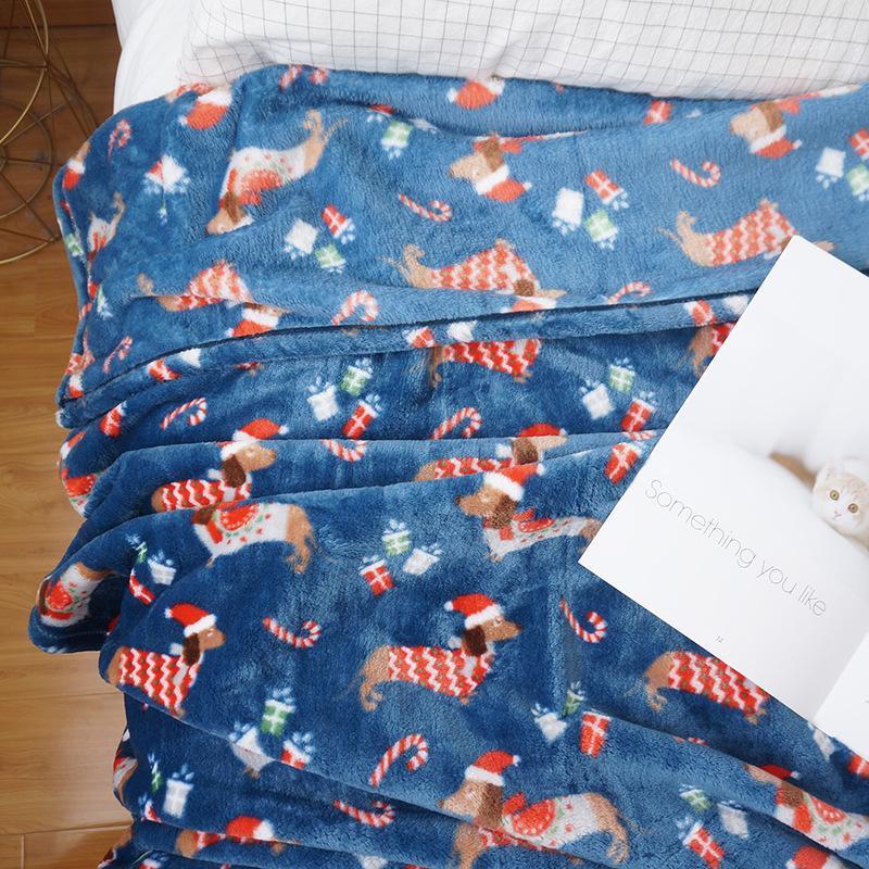 

Christmas Style Thick Flannel Blanket Cartoon Printed Single Layer Coral Fleece Autumn and Winter Blanket1