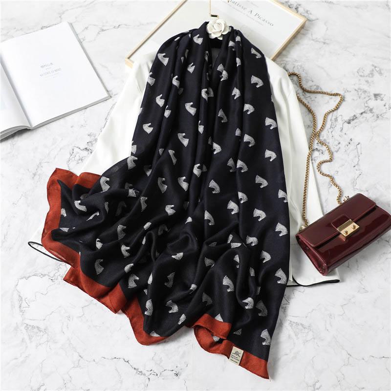

2020 Women Scarf Fashion Animal Print Cotton Autumn Winter Warm Scarves Hijabs For Ladies Foulard Bandana Female Wraps