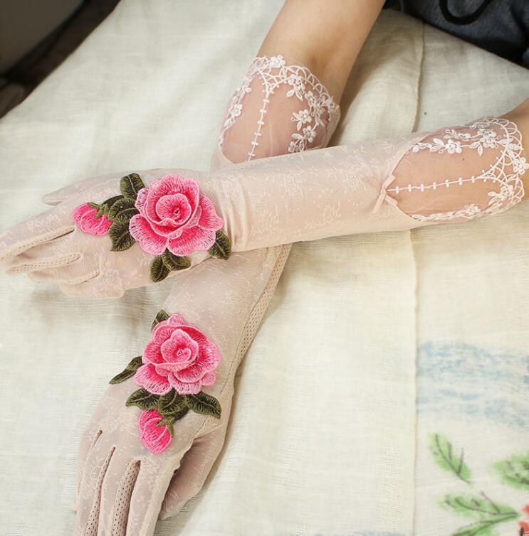 

Spring summer women's Lace sunscreen long gloves lady's anti-uv vintage flower embroidery touchscreen driving gloves R3069
