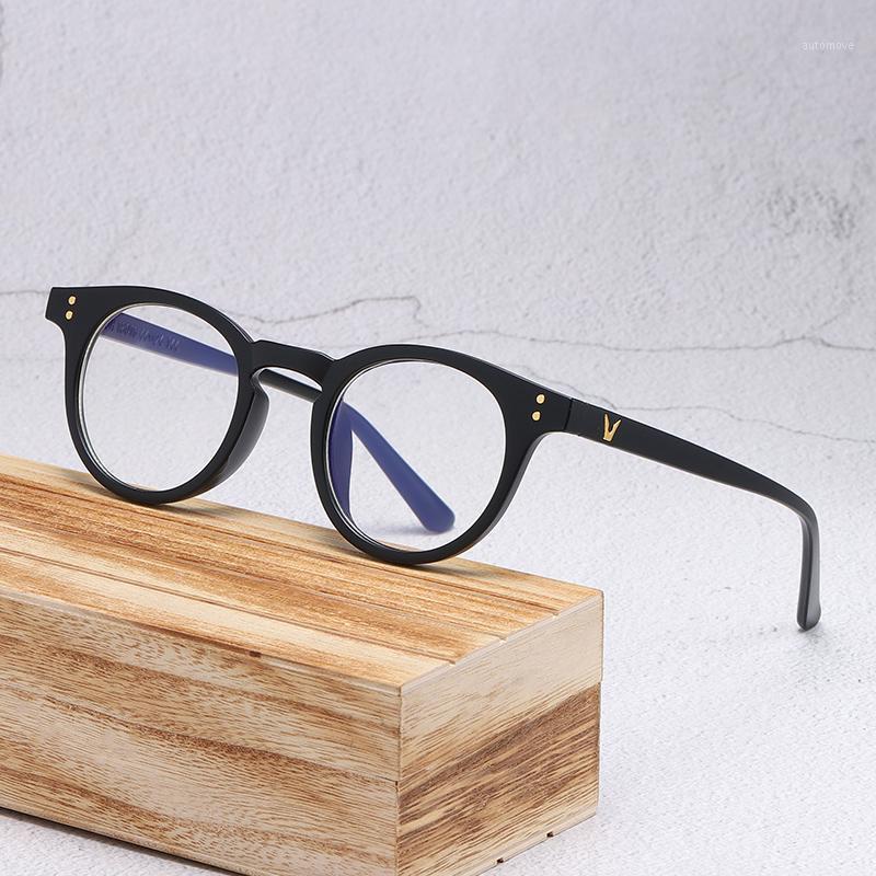 

Vintage Fashion Plastic Round Glasses Frame Clear Classic Rivets Men Accessories Eyeglasses Spectacle Gaming Glasses1