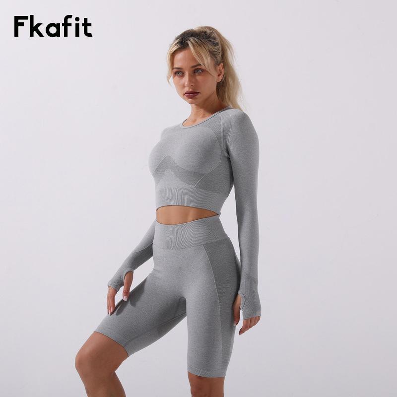 

Sports Suit For Women Seamless Yoga Set Hollow Out Crop Top Long Sleeves Cycling Shorts/Leggings 2 Pieces Set Fitness Clothing, Black top