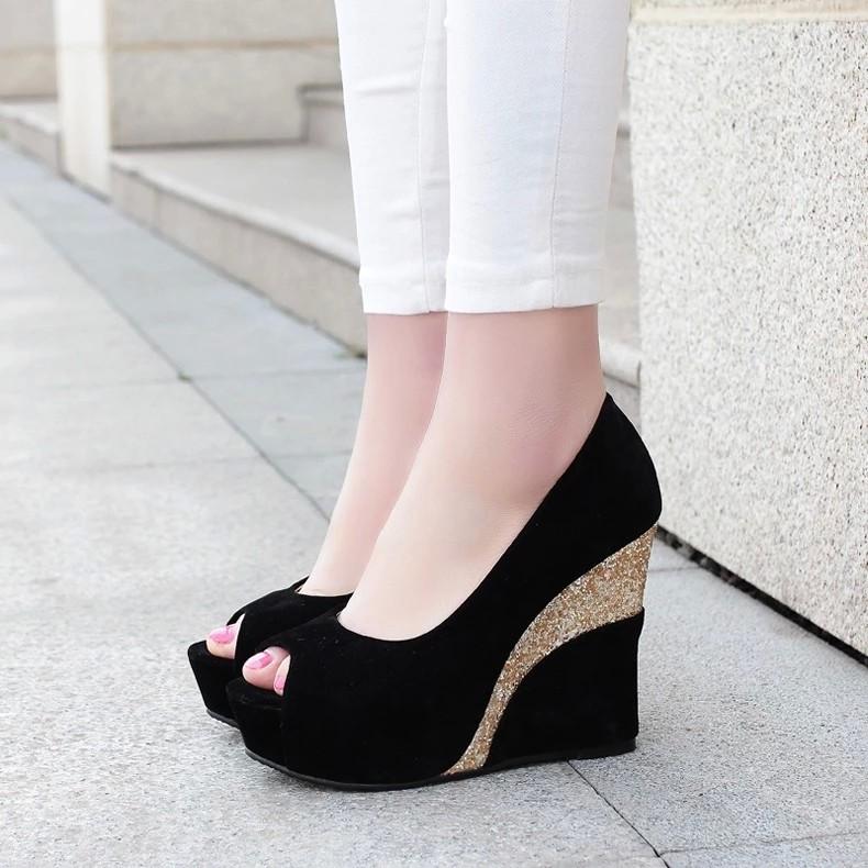 

New Fashion Fish Mouth Waterproof Platform Matching Color Wedges, Black