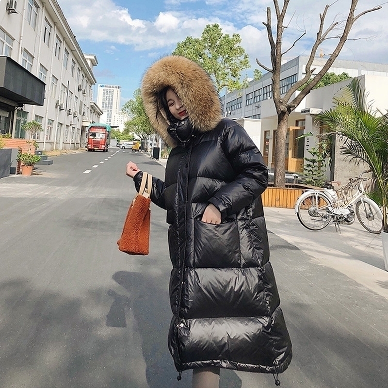 

Real 2021 New Big Skin Long Winter Female Jacket White Down Loose Jackets with Hood Thick, Wind-proof Hot Parka D147, Black fur collar
