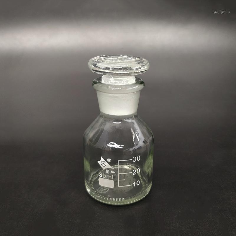 

Reagent bottle,Narrow neck with standard ground glass stopper,Clear,Ordinary glass,30ml/60ml/125ml/250ml/500ml,Vials1