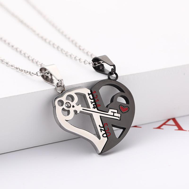 

2Pcs=1sets Of Lovers Jewelry European And American Fashion Key Stitching Heart Pendant Necklace Stainless Steel Love Necklace