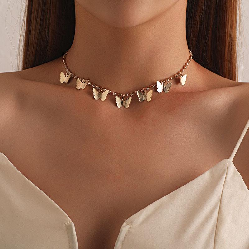 

Temperament Rhinestone Chains Butterfly Charms Choker Necklace Women Fashion Vintage Geometric Clavicle Necklace Jewelry Kolye