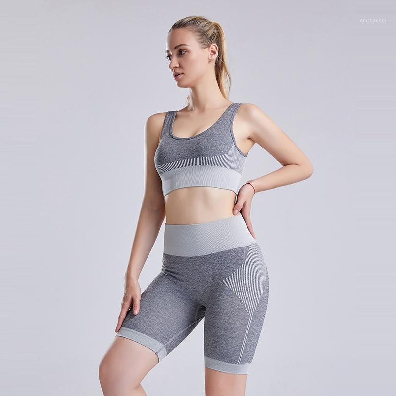 

New Summer Seamless Yoga Set 2 Piece Sports Suit Female Workout Clothes Sports Bra+High Waist Gym Shorts Women Sportwear1, Dark gray