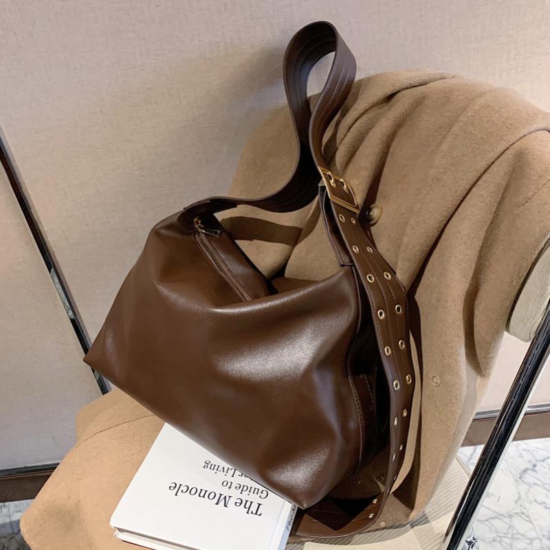 

Latest style Crossbody Bags For Women Autumn And Winter PU Leather Large Capacity Totes Bag All-match Shoulder Bag Bolsas, Beige