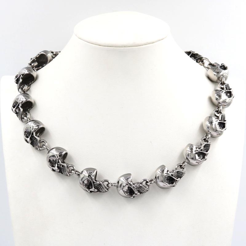 

1 New Fashion Heavy metal fashion men punk skull necklace stainless steel high quality men personality skull jewelry For Men's