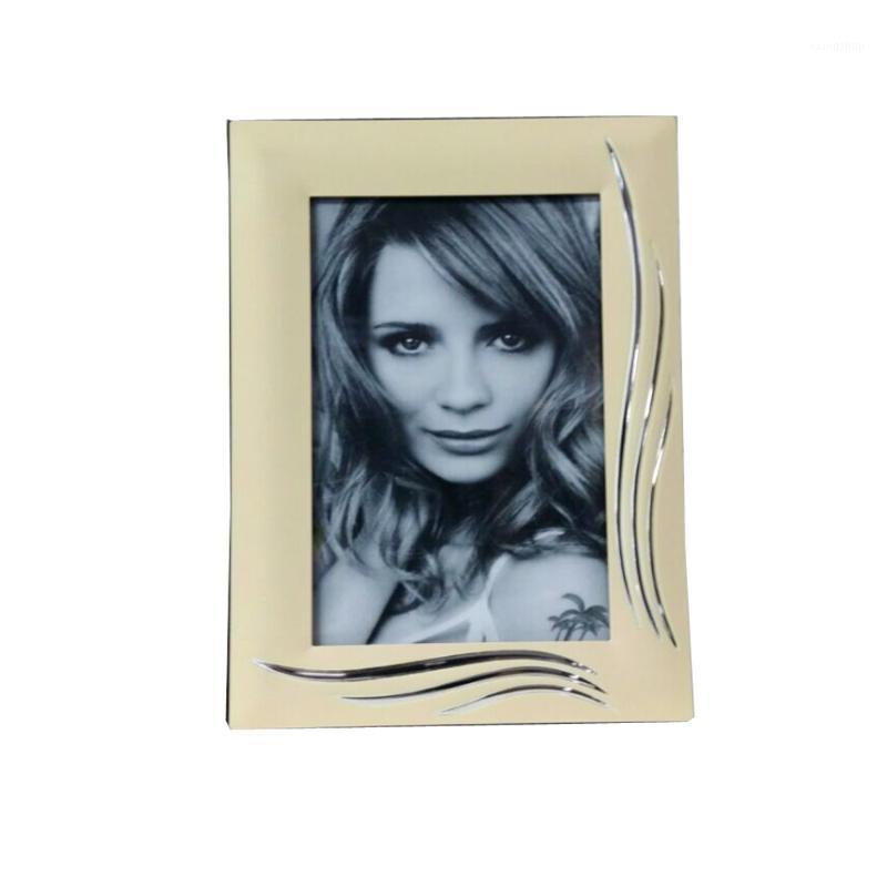 

New Arrival Europe Style Metal Photo Frame Picture Frames Picture Display for Home Decoration MPF0321