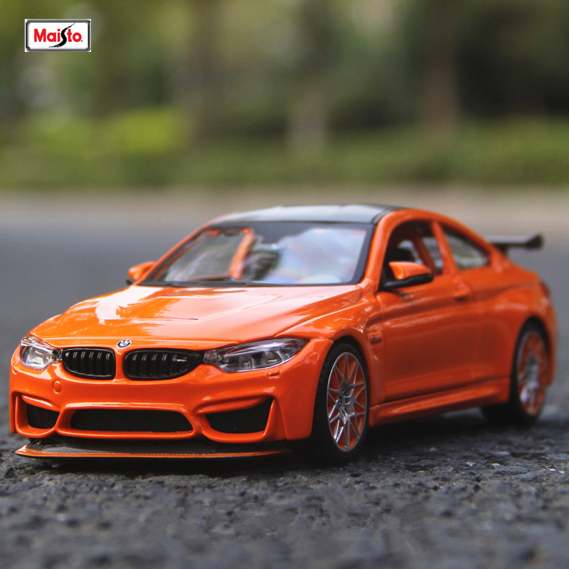 

simulation Maisto 1:24 alloy BMW M4 car super model crafts decoration collection toy tools gift