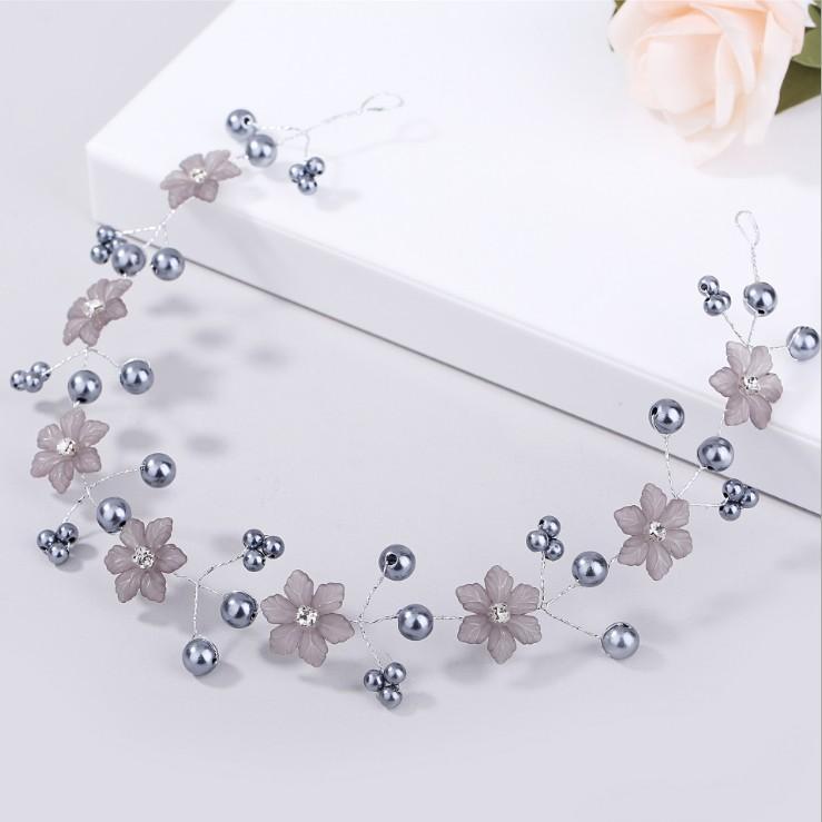 

Black White Red Wedding Flower Hairband Headband Crown Garland Elegant Bride Wedding Party Hair Accessories Women Daisy Headwear1