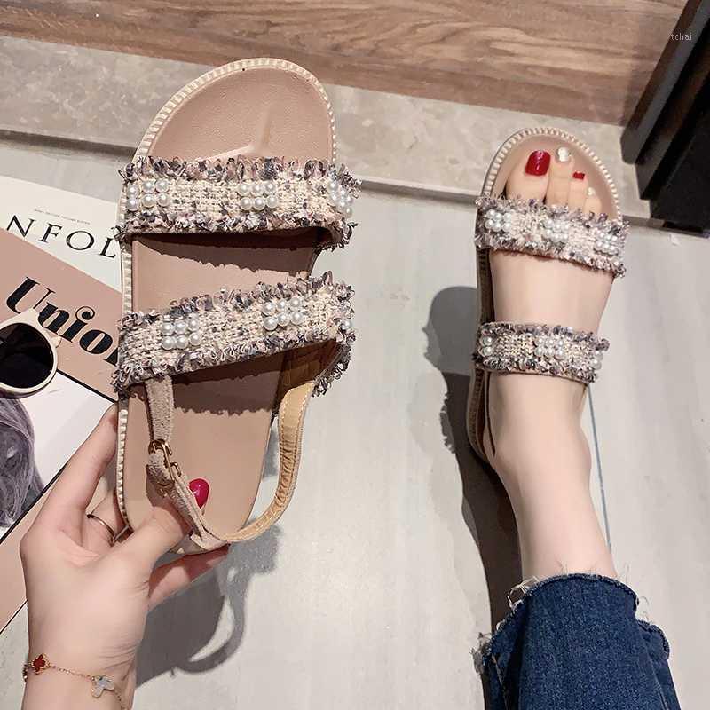

Sandals female 2020 new female students sandals summer Korean fashion wild open-toe word buckle thick bottom sneakers1, Apricot