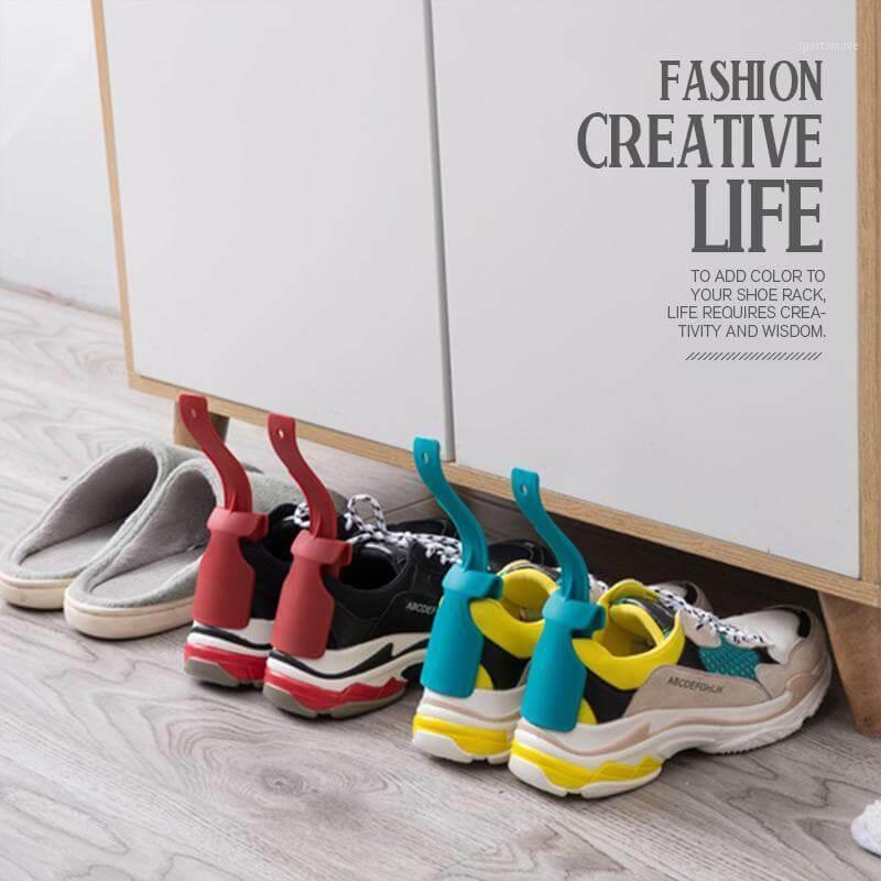 

2Pcs Colors Shoe Horn Professional Plastic Shoehorn Long Handle Shoe Lifter Tool Accessories To Help Wear Horns1