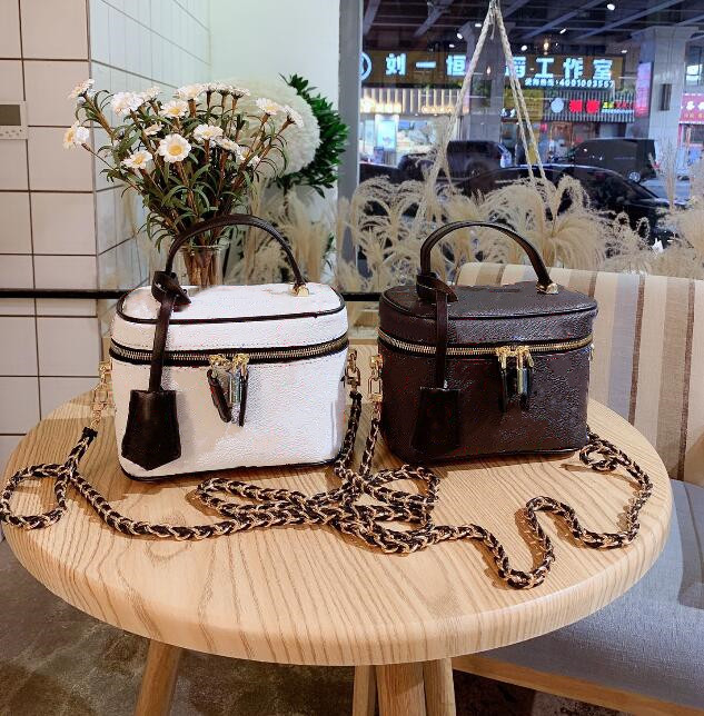 

Classic cosmetic pouch cosmetic bag make up bag toiletry bags toiletry pouch neceser trousse de toilette makeup bags wash bags bag organizer