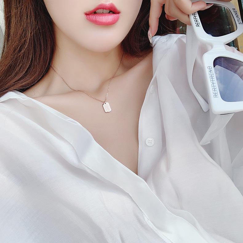 

Korean New Good Luck Letter Square Pendant Necklace Women Fashion Jewelry Summer Accessories Necklaces & Pendants Birthday Gifts