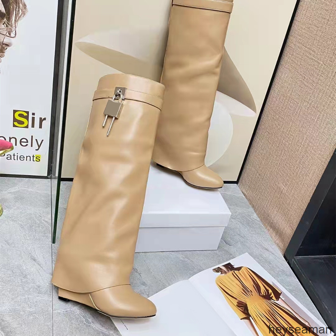 

Boots LOCK SHARK pant Knee boots leather silver and gold finish asymmetrical metal padlock clad wedge almond shaped toe heel height 9cm O6US, 2# shoe box
