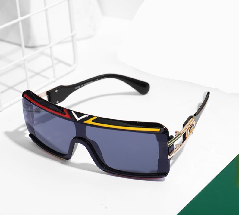 

2021 fashion popular sun glasses high quality 4024 style men women sunglasses eyewear men women UV400 Women Square Oversized glasses
