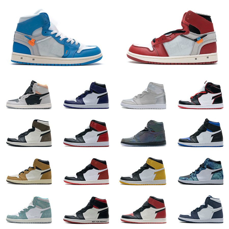 

Mens 1 Basketball Shoes 1s High Top Hi TS SP Black Toe Bred Japan Court Purple Dark Mocha UNC Patent Red Game Royal Phantom Sahdow Sneakers, Shown