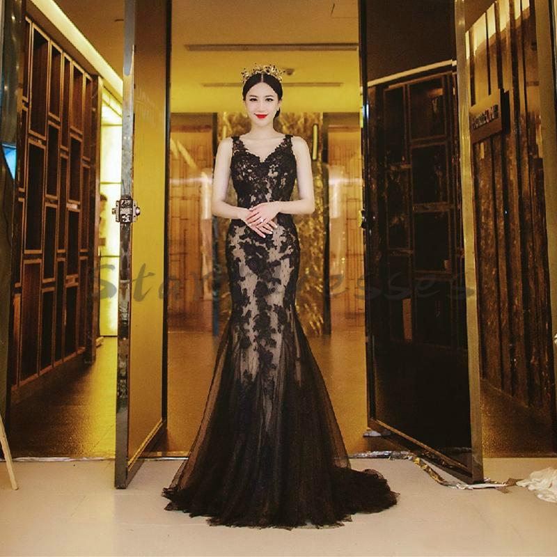 

Vintage Black and Nude Mermaid Gothic Wedding Dresses With Open Back Women Lace Tulle Country Beach Wedding Dress Chic Vintage Bridal Dress, Blue