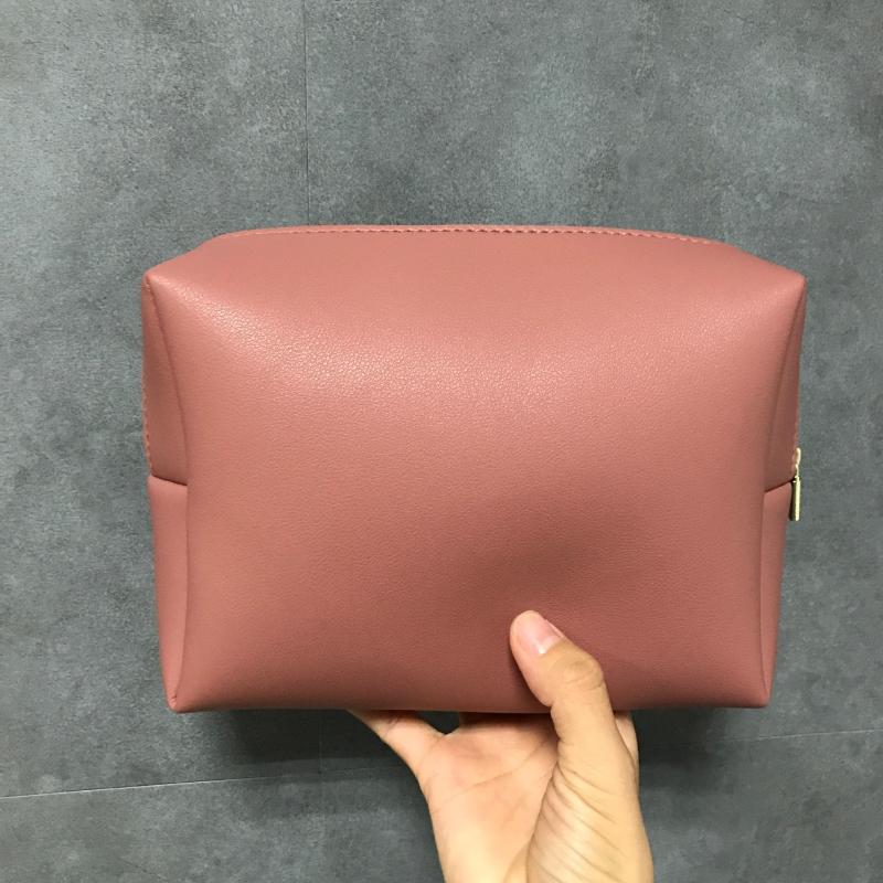 

1.8mm Thick Leather Zipper Large Capacity Cosmetic Bag Ladies Storage Bag Solid Color Wash, Pink