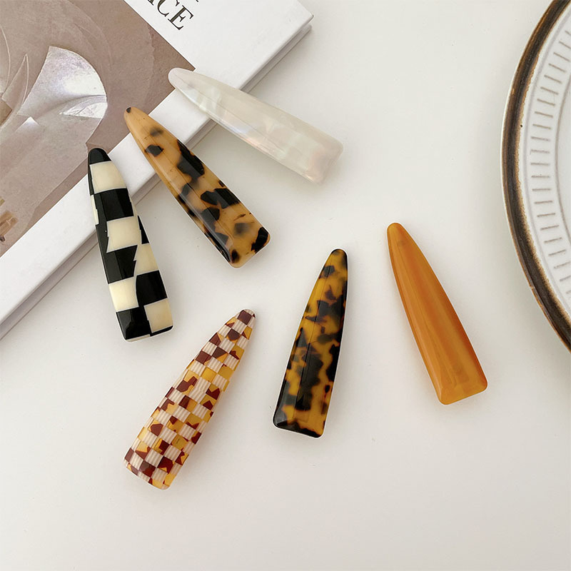 

Length 6.8 CM Water Drop Grid Duckbilled Hair Clamps Women Acetic Acid Headdress Bang Claw Clips European Korean Girls Middle Size Scrunchies Head Wear Hairpins