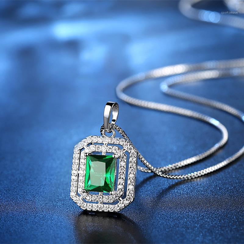 

European and American fashion green rectangular necklace woman new exaggerated square necklace banquet gift1
