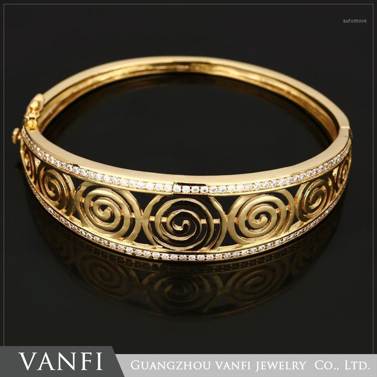 

Luxury Fashion Women's Punk Style Gold Color Charm Hollow Bracelet Women Jewelry1