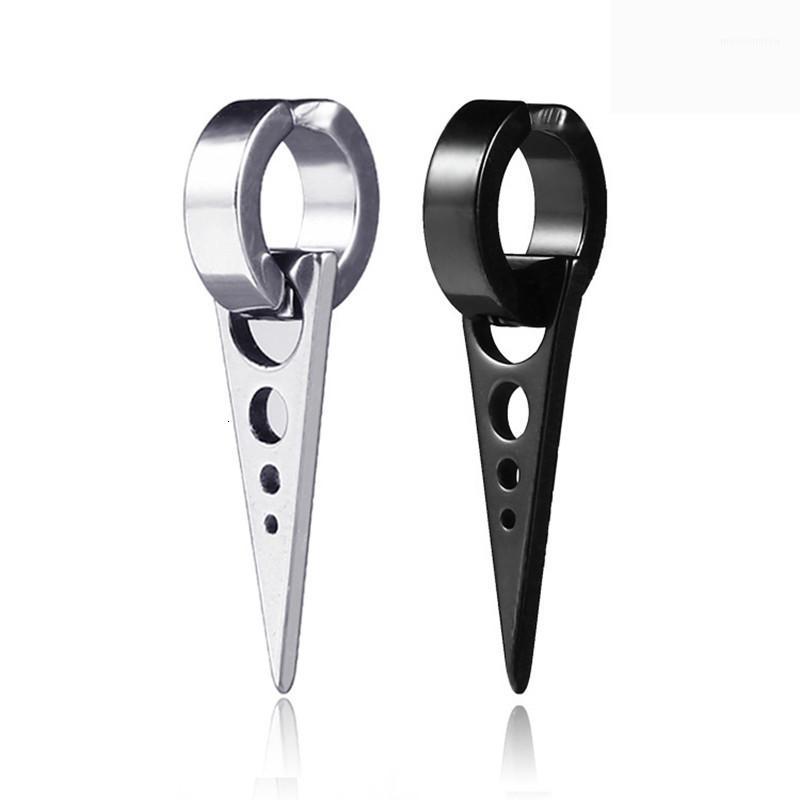 

1PC Stainless Steel Clip Earrings Men Hip Hop Rock Style Triangle Arrow Titanium Steel No Piercing Earring Boucle D'oreille 20201