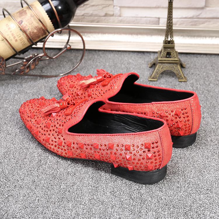 

Mens Loafers Red Crystal Italian Men Shoes 2020 Autumn Fashion Tassel Rivets Party Shoes Men Design Casual