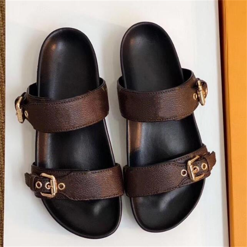 

Slippers BOM DIA FLAT MULE 1A3R5M Cool Effortlessly Stylish Slides 2 Straps with Adjusted Gold Buckles Women Summer. 35-46m Men women ali