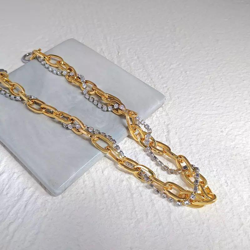 

Chokers 2021 Fashion Multi-layer Winding Contrast Color Metal Rhinestone Interspersed Choker Clavicle Chain Necklace For Women Jewelry