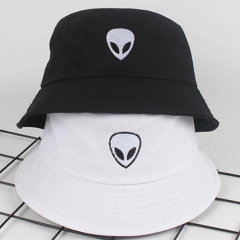 

new Alien Bucket Hat Unisex Bob Caps Hip Hop Men women Summer Panama Cap Beach Fishing boonie Hat black white Two sides