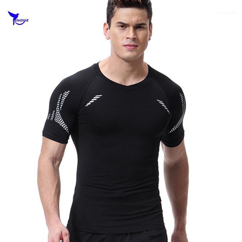 

2020 New Mens Running Tight Short Sleeve T-shirt Compression Quick Dry Shirts Male Gym Fitness Bodybuilding Jogging Tees Tops1, Black