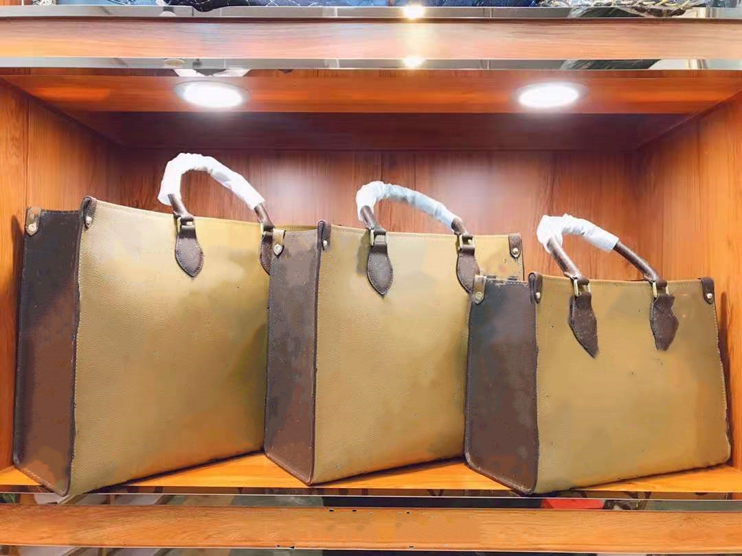 

Designer design high quality double-sided flower shopping bag, the whole body of the flower, elegant shape, can be used all year round., No bags