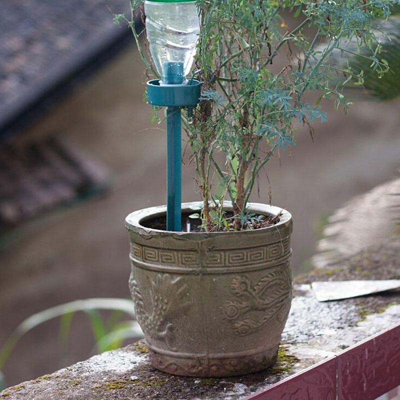 

DIY Self-Watering Seepage Moving Plant Waterer Bottles Lazy Flower Automatic Water Drip Irrigation Device Controller Garden Tool, Blue