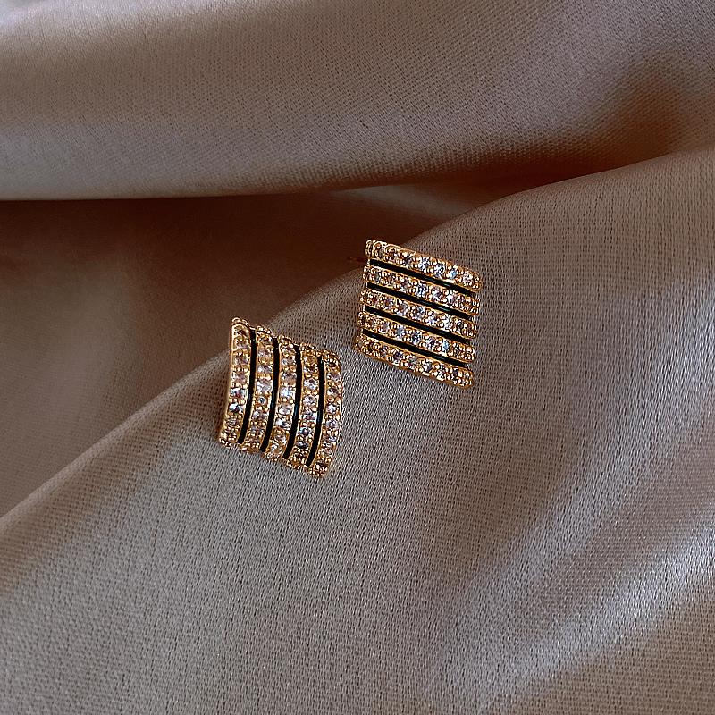 

Small Zircon Curved Unusual Earrings New Women's Earrings Luxury Jewelry Party Elegant Accessories 2021 Trend Girl's